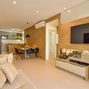  Apartamento Apto Fino A 1 Quadra Da Em Canasvieiras N847